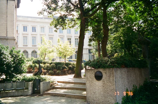 1996-09-d-09.jpg