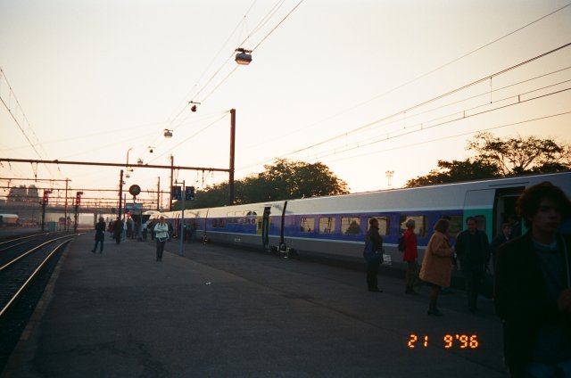 1996-09-h-22.jpg